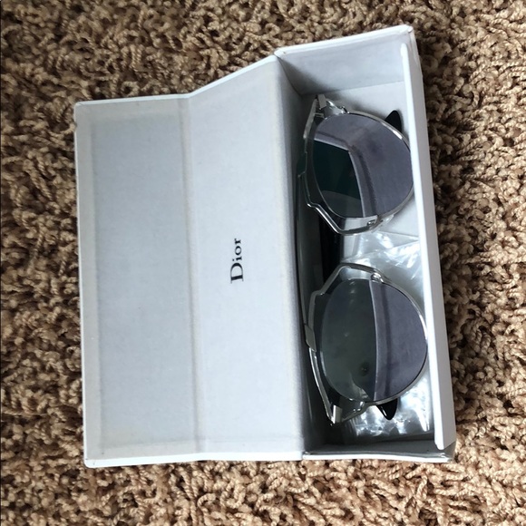 Dior sunglasses - Picture 3 of 3